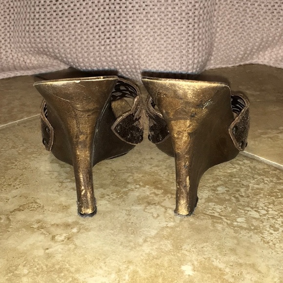 Charles David Brown Wood Wedges 7 - Picture 5 of 6